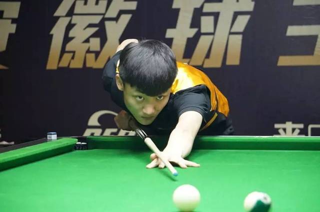 球员特性并 球员特性并