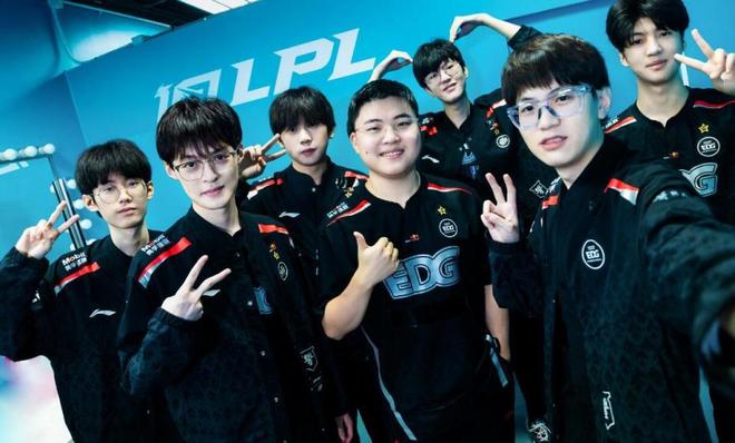 张帅等优秀 张帅等优秀