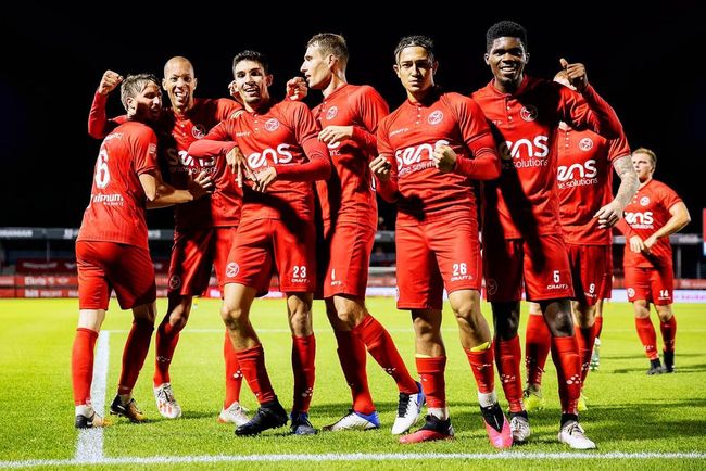 待的竞赛 待的竞赛