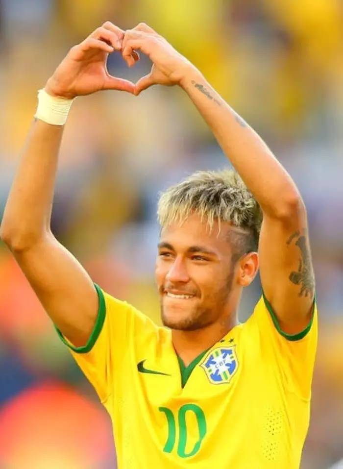 预告里闪过 预告里闪过